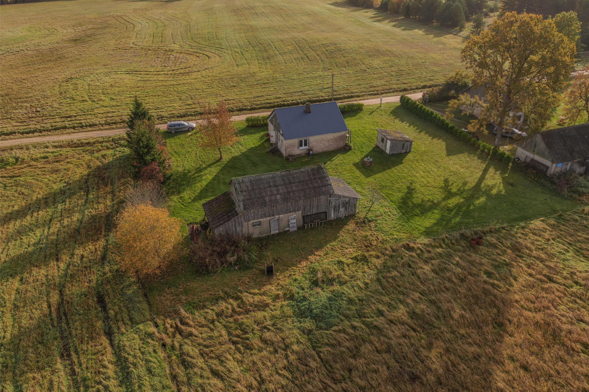 Pārdod māju “Vārpas” ar 0,9 ha zemes Skrundas pagastā, Kuldīgas novads. Pārdod māju “Vārpas” ar 0,9 ha zemes Skrundas pagastā, Kuldīgas novads.