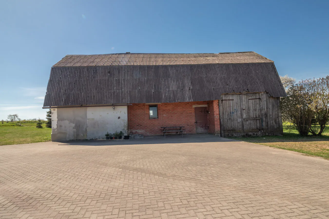 “Pakalniņi”, lauku īpašums Saldus nov.