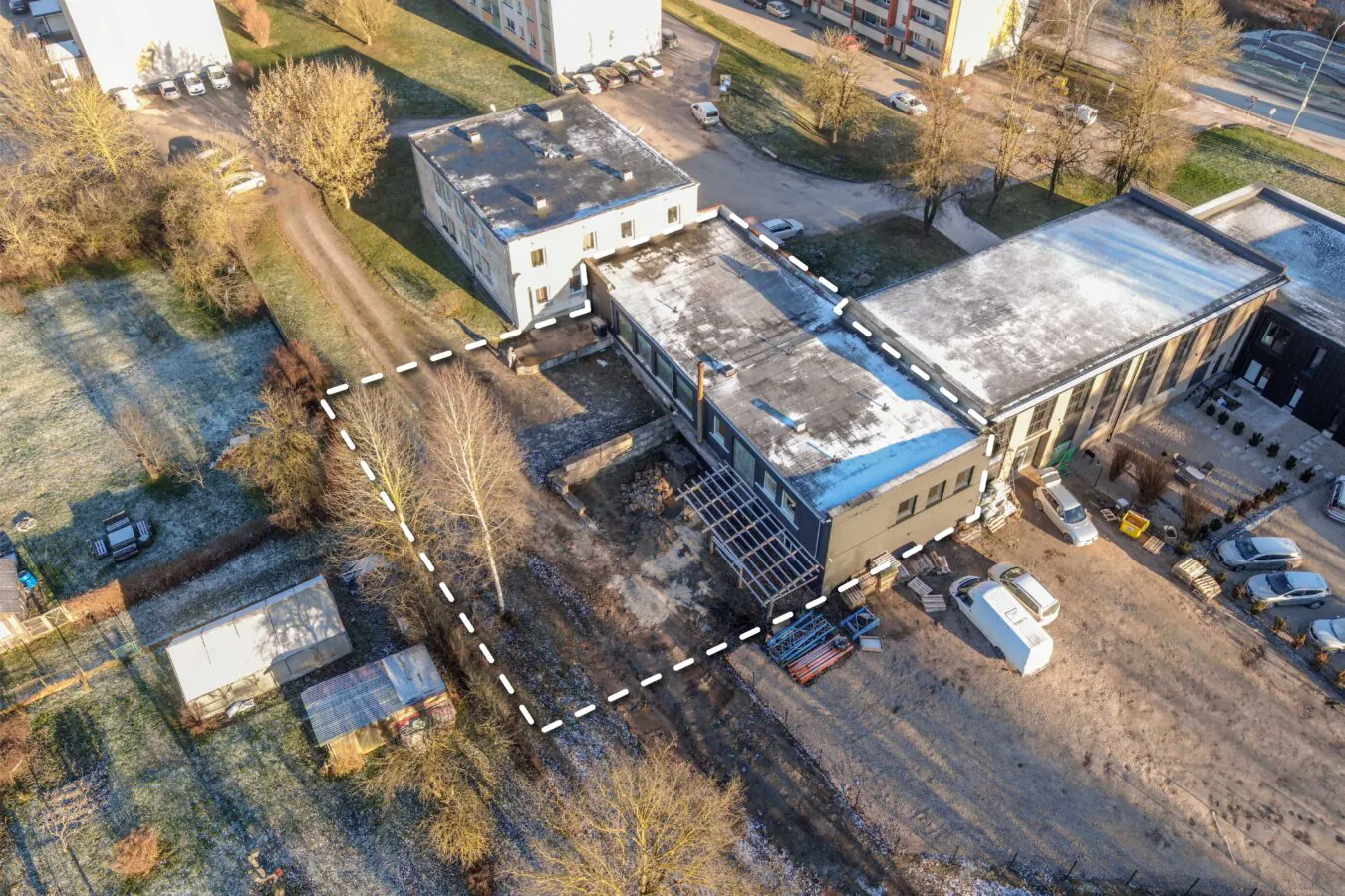 Veikala telpas Saldū, Dzirnavu ielā 1A