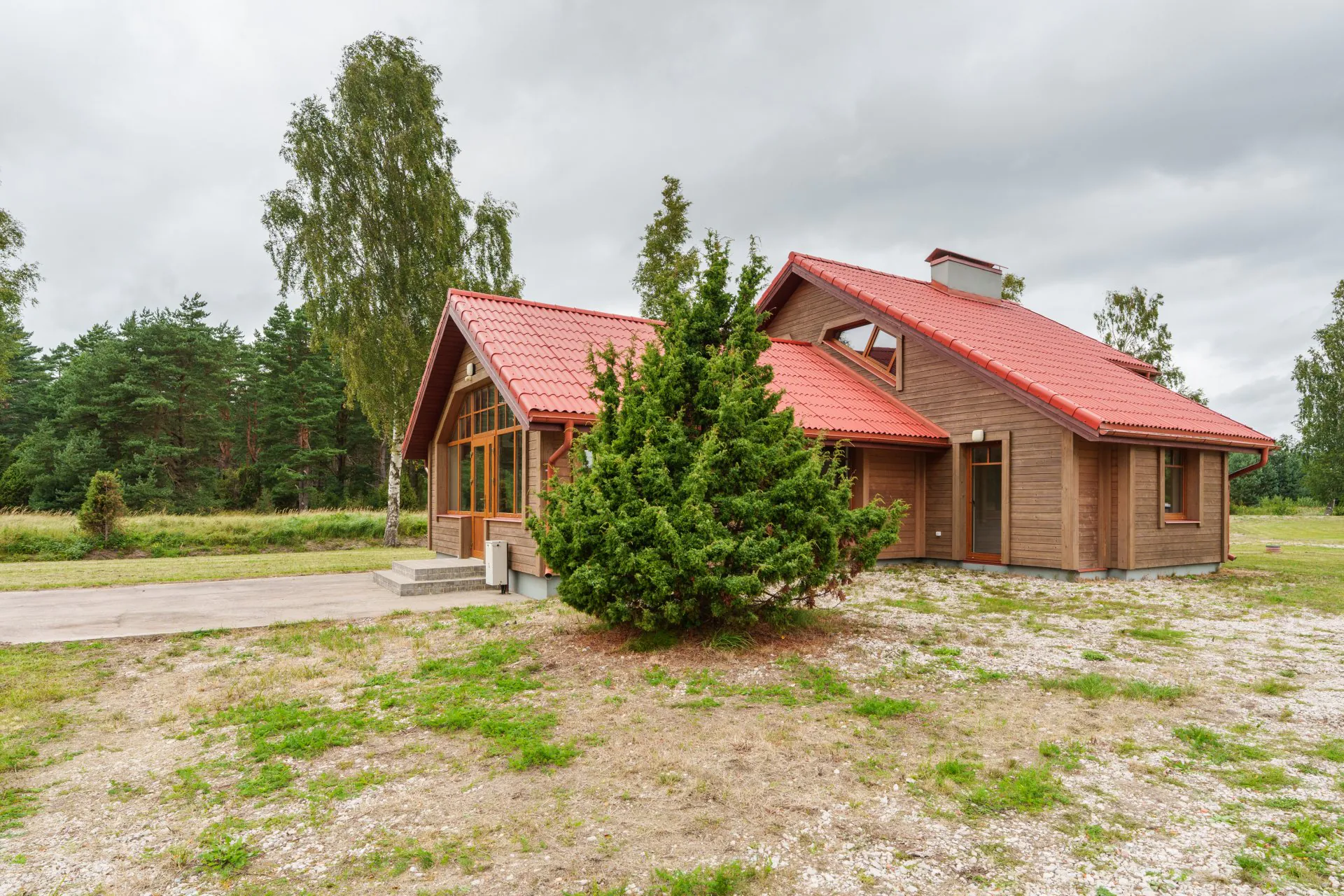 Pārdod lauku īpašumu pie Baltijas jūras “Bangas” Ziemupē