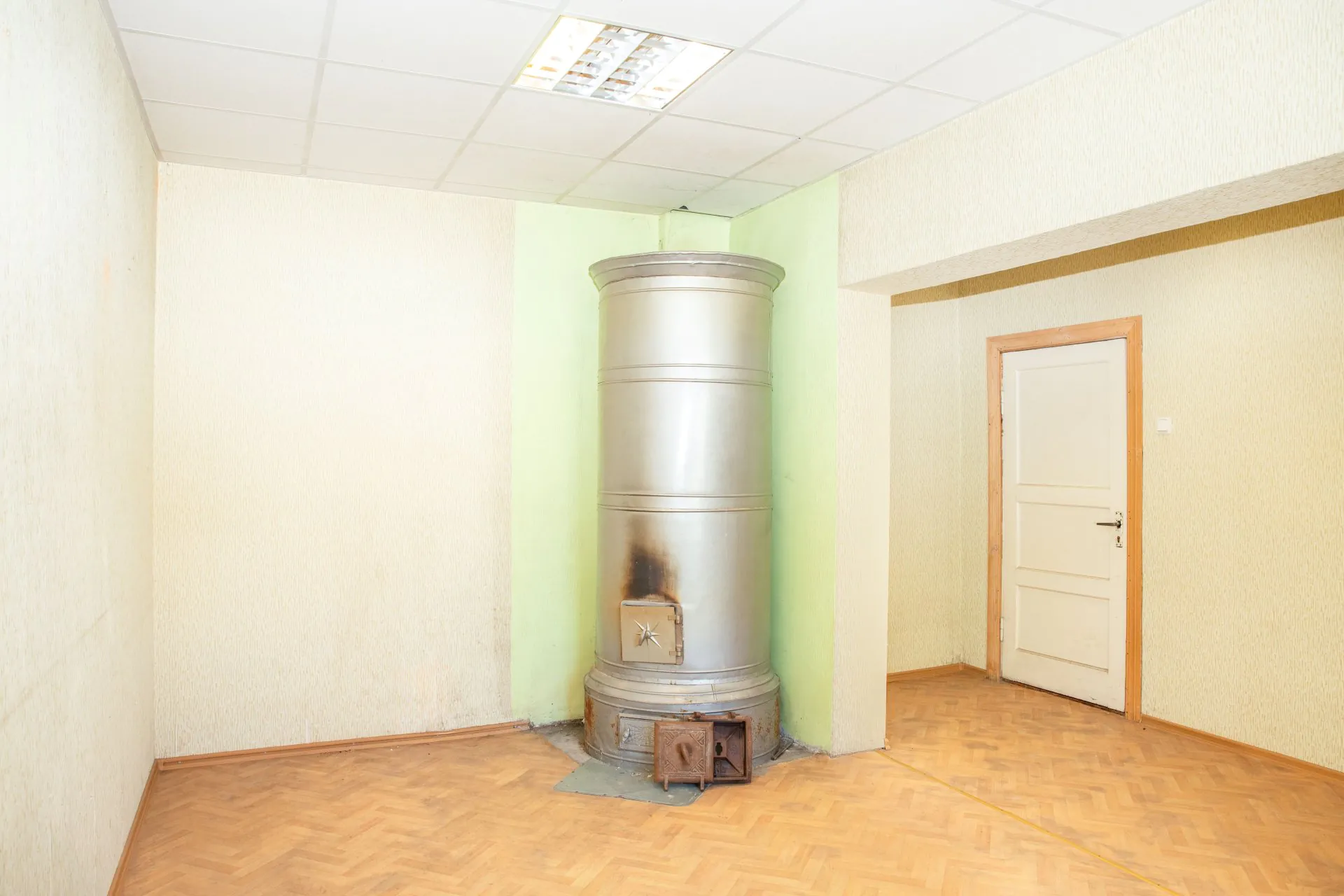 Plašas daudzfunkcionālas telpas 230.6 m² Sātiņos