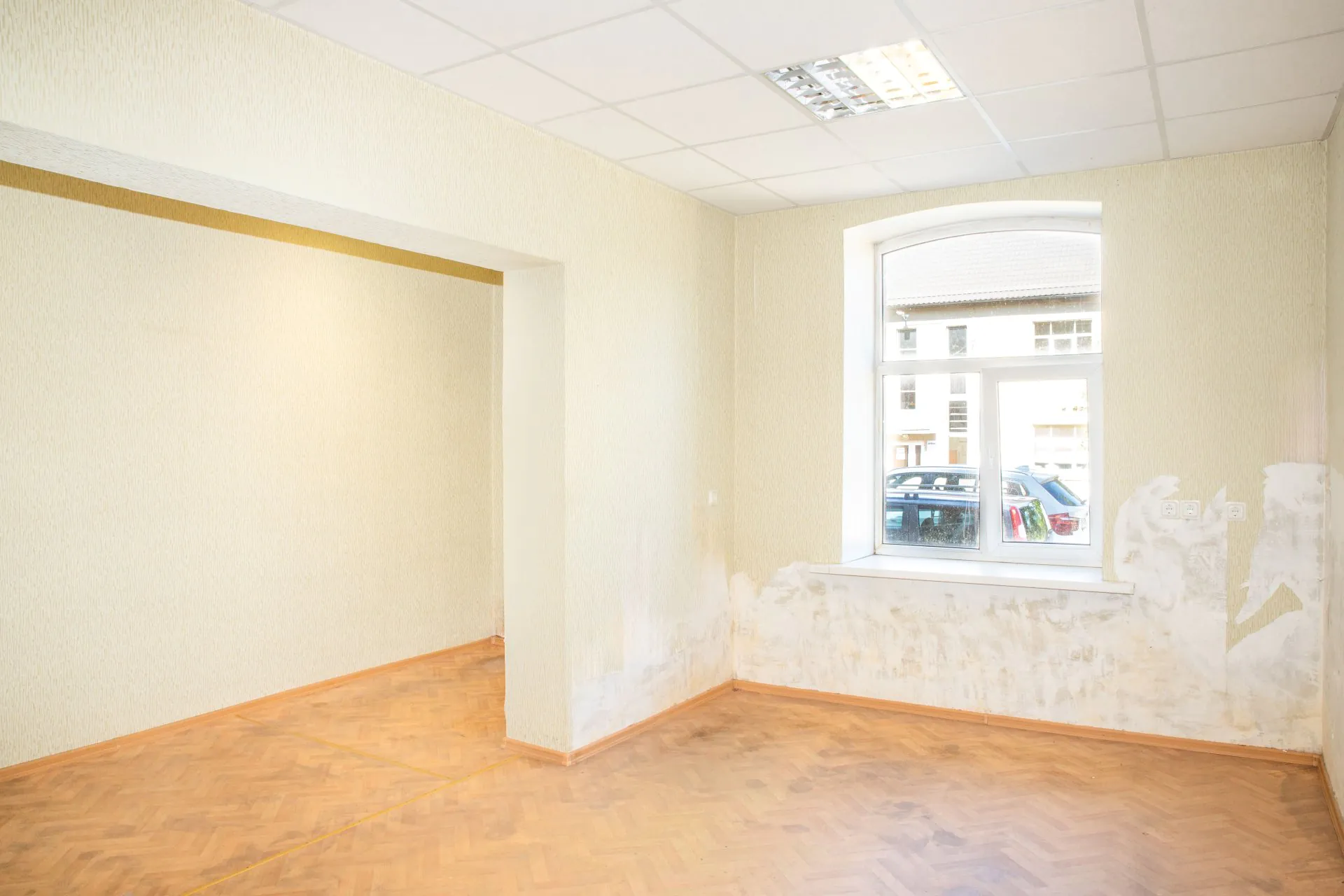 Plašas daudzfunkcionālas telpas 230.6 m² Sātiņos