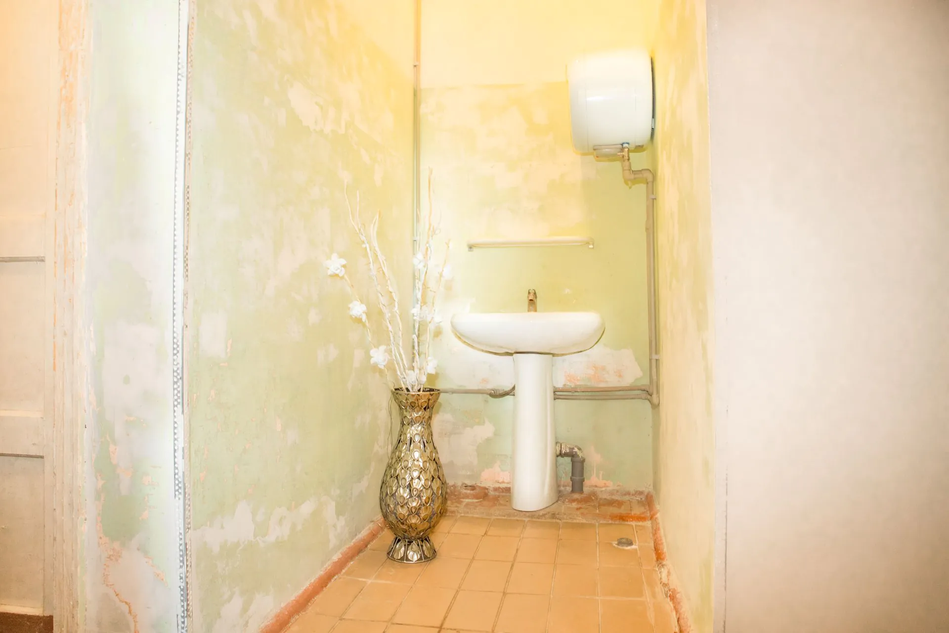 Plašas daudzfunkcionālas telpas 230.6 m² Sātiņos