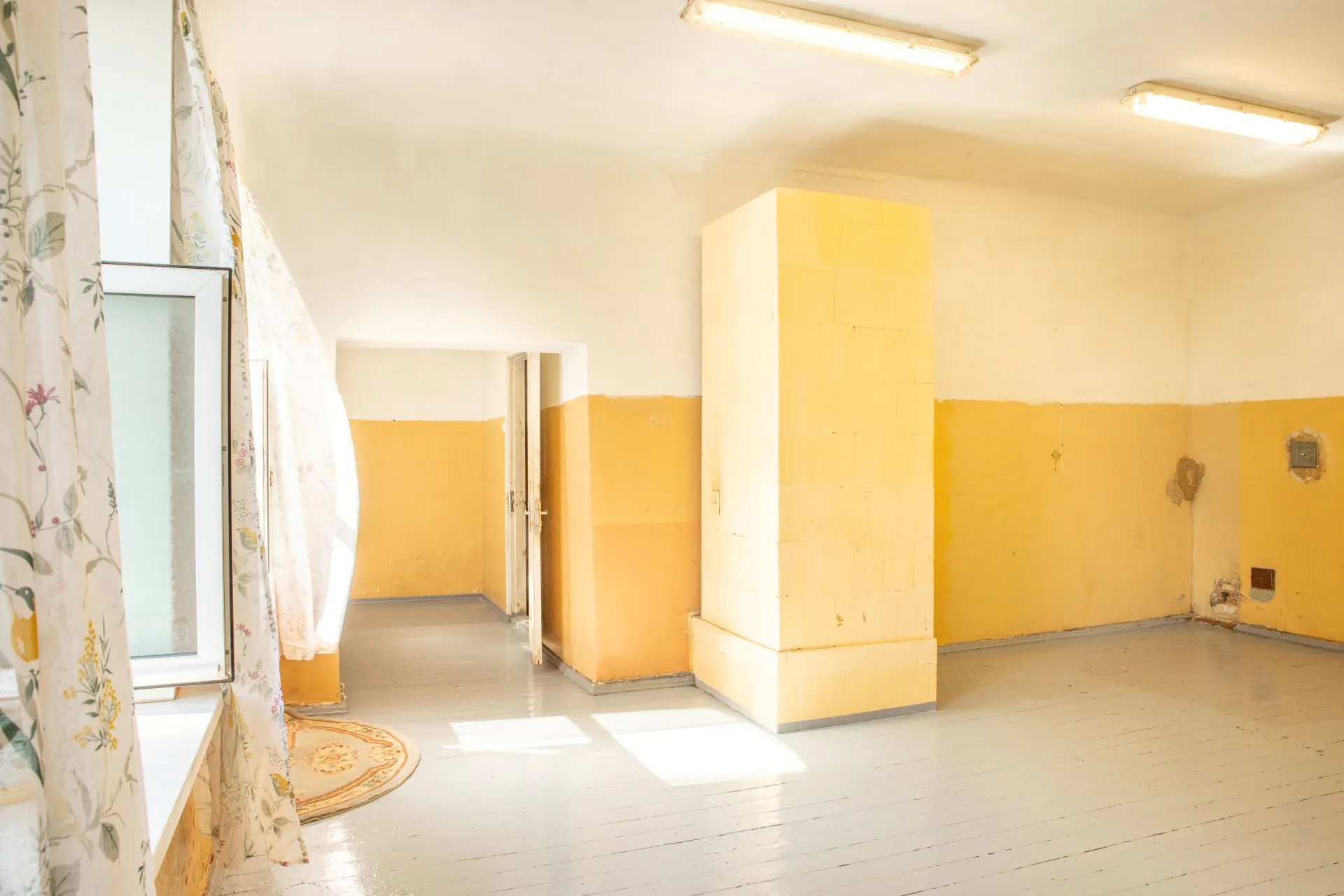 Plašas daudzfunkcionālas telpas 230.6 m² Sātiņos