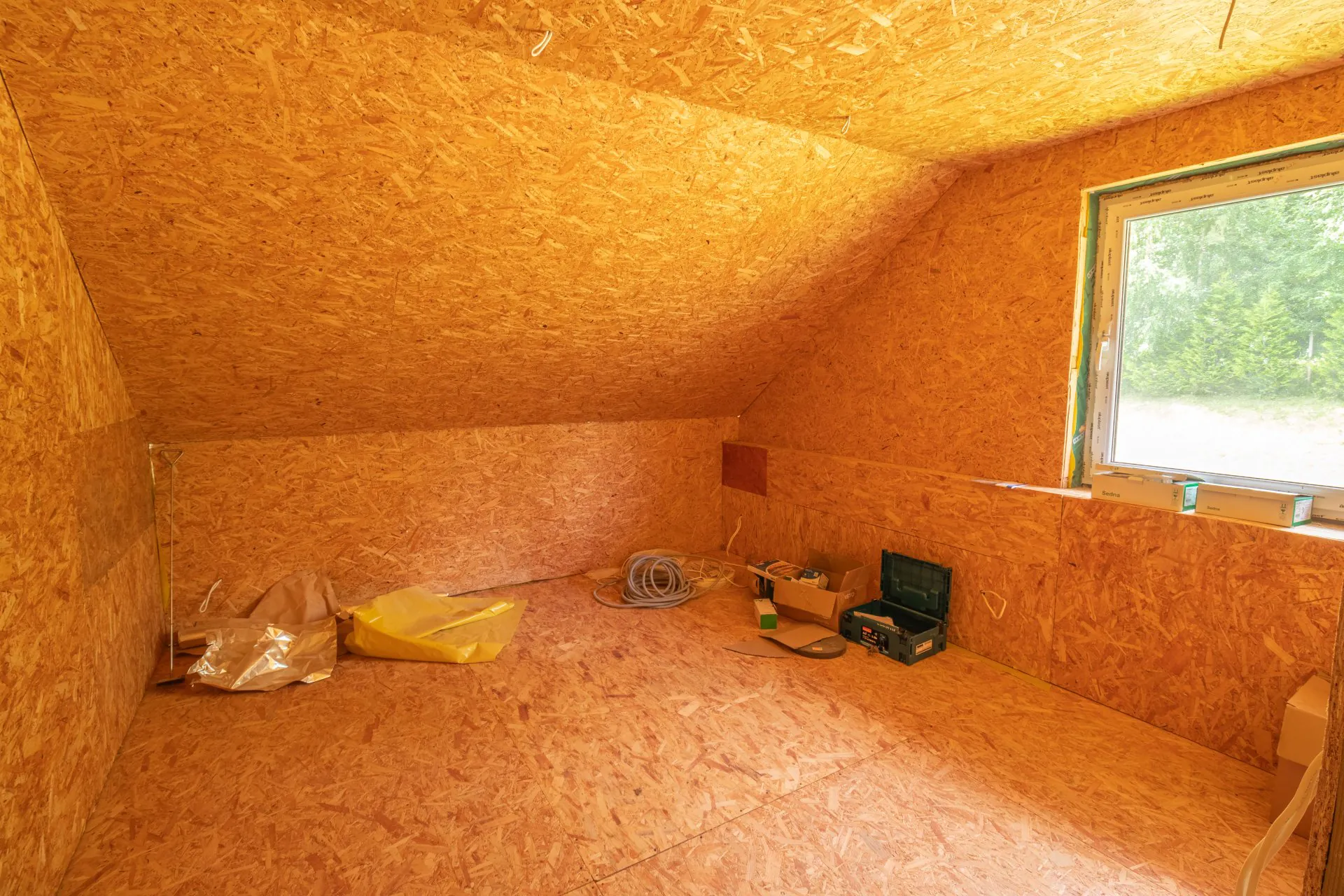 Ezera vilnīši – 7, Īpašums pie Cieceres ezera